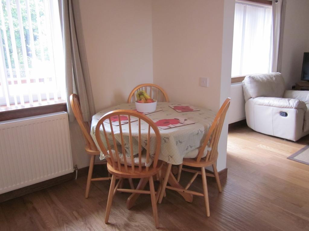 Easter Bowhouse Farm Cottage Линлитгоу Номер фото
